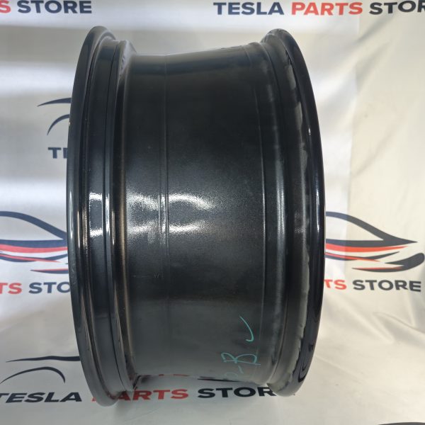 Tesla Model S 21″ Grey Rim OEM 1066520-01-C REAR - Image 5