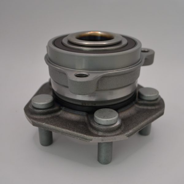 Tesla model 3 standard range front and rear driven hub 1044121-00-E 1044123-00-B