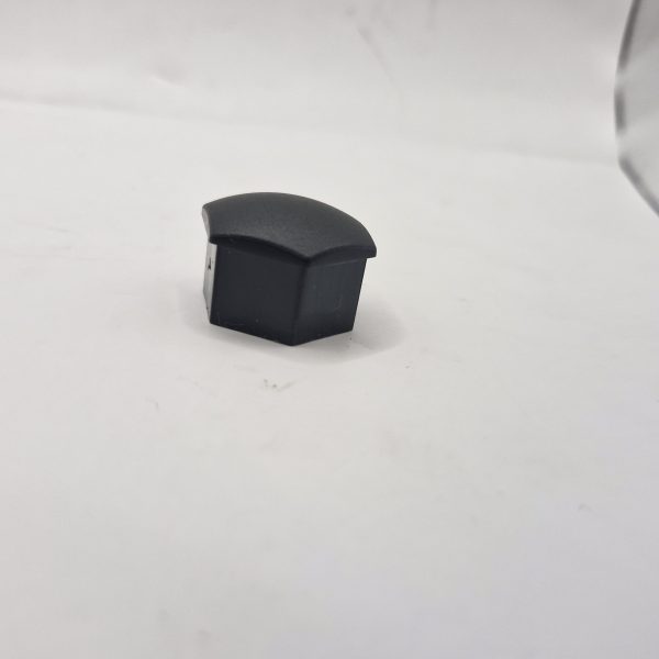 Hub Cap Kit, With Dust Caps And Lug Nut Caps Brushed Aluminum - Image 4
