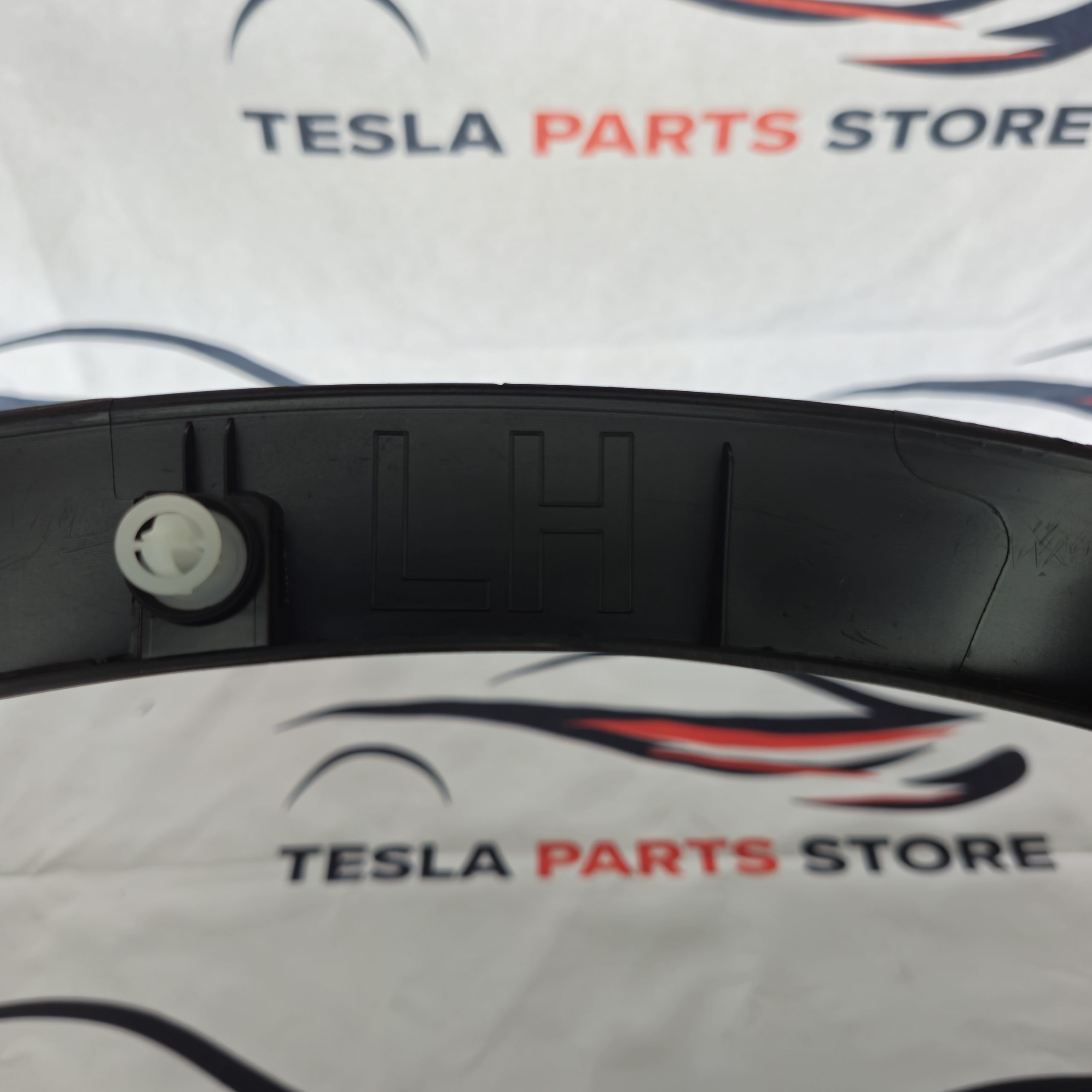 Plastic Fender OEM Trim 1683859-00-A FRONT LEFT HAND WING, MY GF3 - Image 3