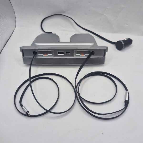 Tesla Model 3 Highlander Extendable USB-C and Lightning Cable Centre Console - Image 2