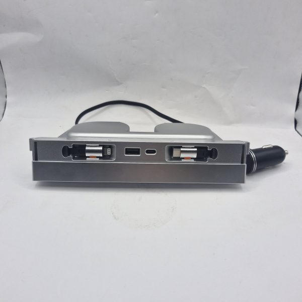 Tesla Model 3 Highlander Extendable USB-C and Lightning Cable Centre Console