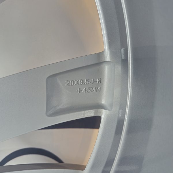 Tesla Model Y 2025+ Silver Alloy 2188227-00-C OEM 20" - Image 3