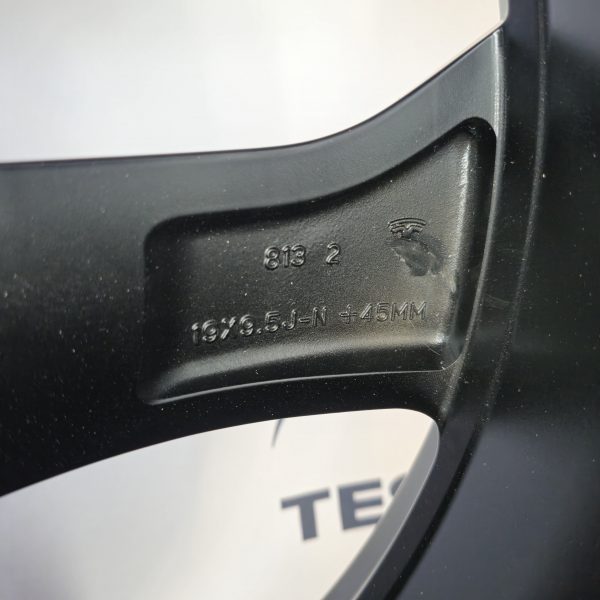 Tesla Model Y 2025+ 5 spoke OEM 19" 2188226-00-B Black - Image 3