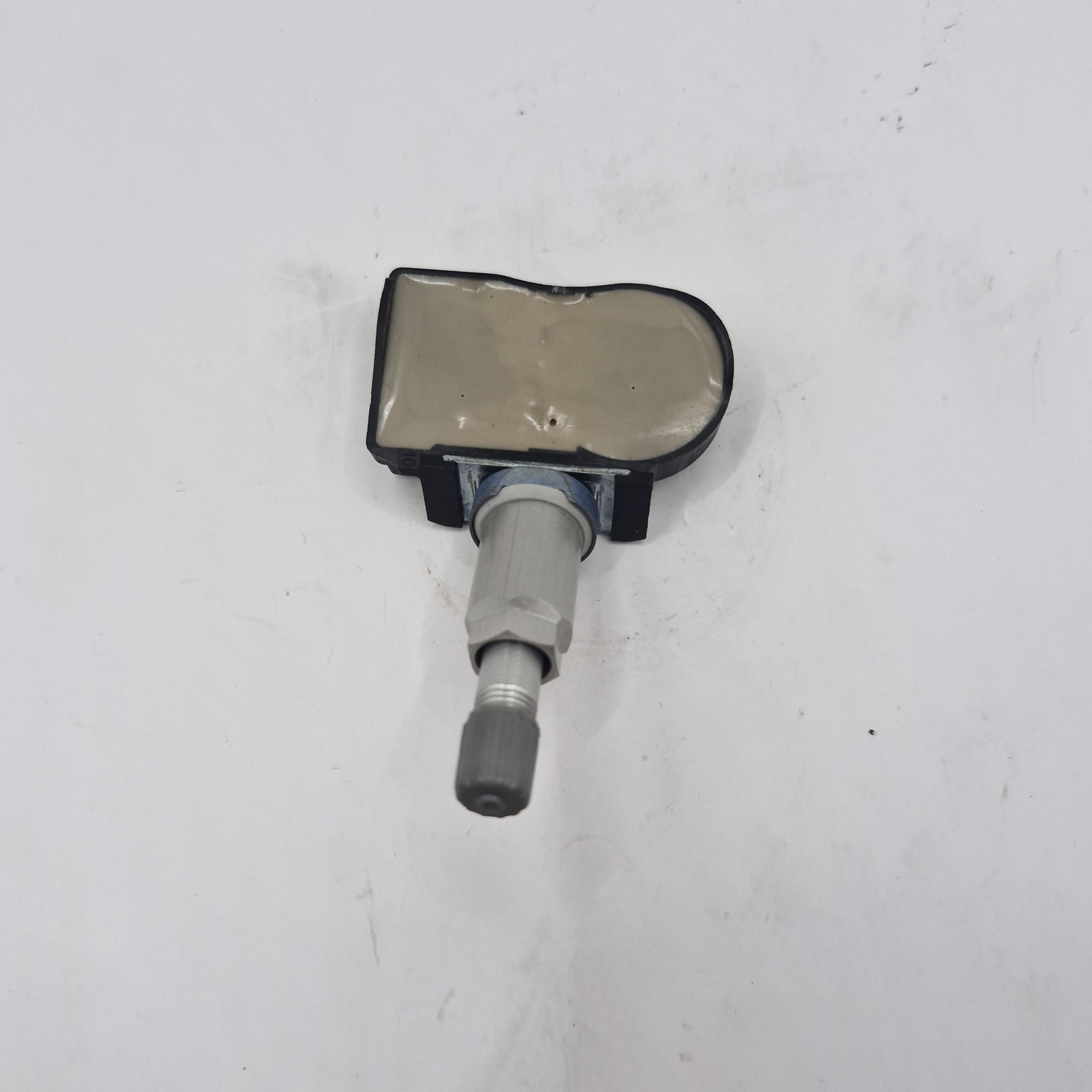 TPMS SILVER Sensor For Tesla Model X/S/3 OEM Tesla Part 1010938-00-C - Image 2