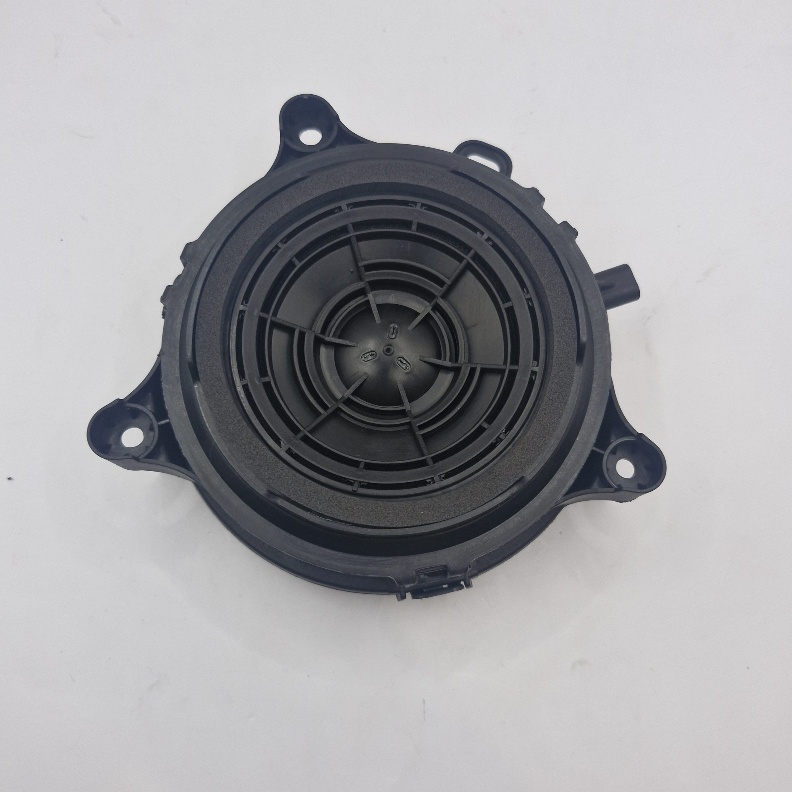 Superhorn outside speaker Tesla model 3/Y 1671113-00-B OEM 50 WATT - Image 4