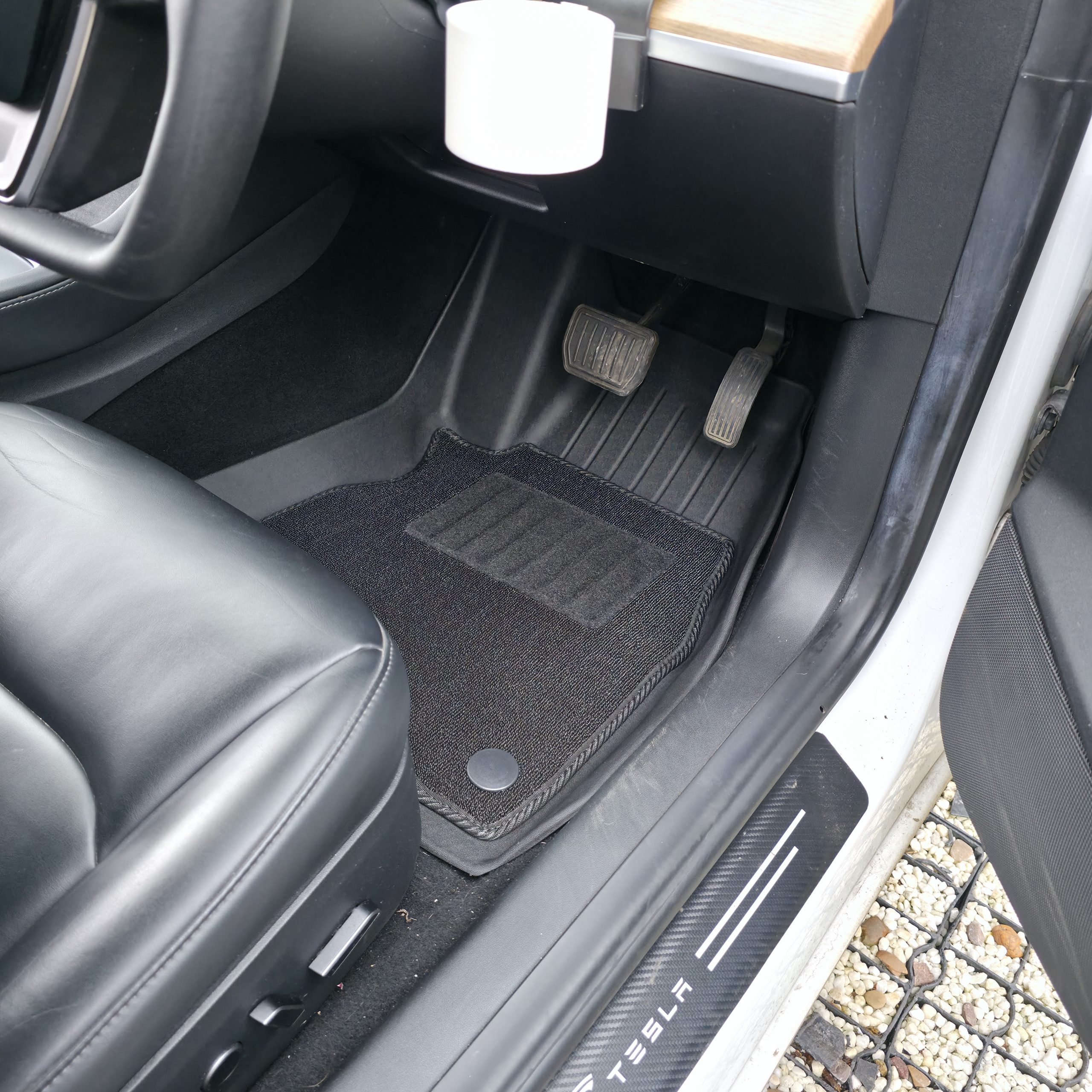6pc Floormats For The Tesla Model 3, Hard Flexible ABS With Heavy Duty Unclip able Mats - Image 2