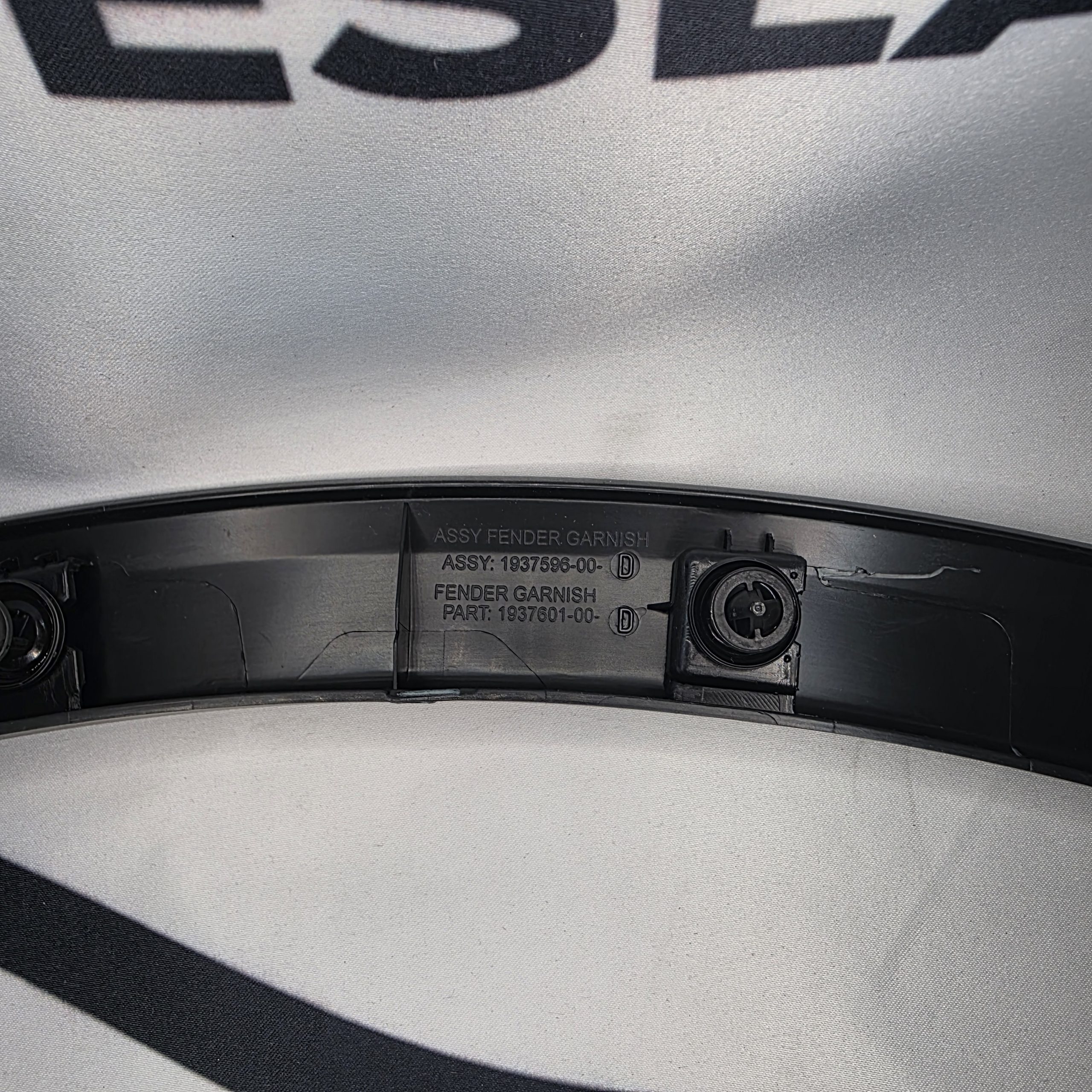 Rear Right Side Wing Arch Trim OEM Tesla Model Y Juniper 2025+ 1937596-00-D - Image 3
