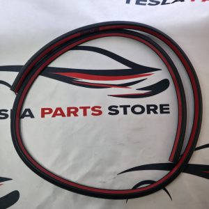Tesla Model Y 2020-2024 OEM Secondary Door Seal Front Right Door 1500059-00-A