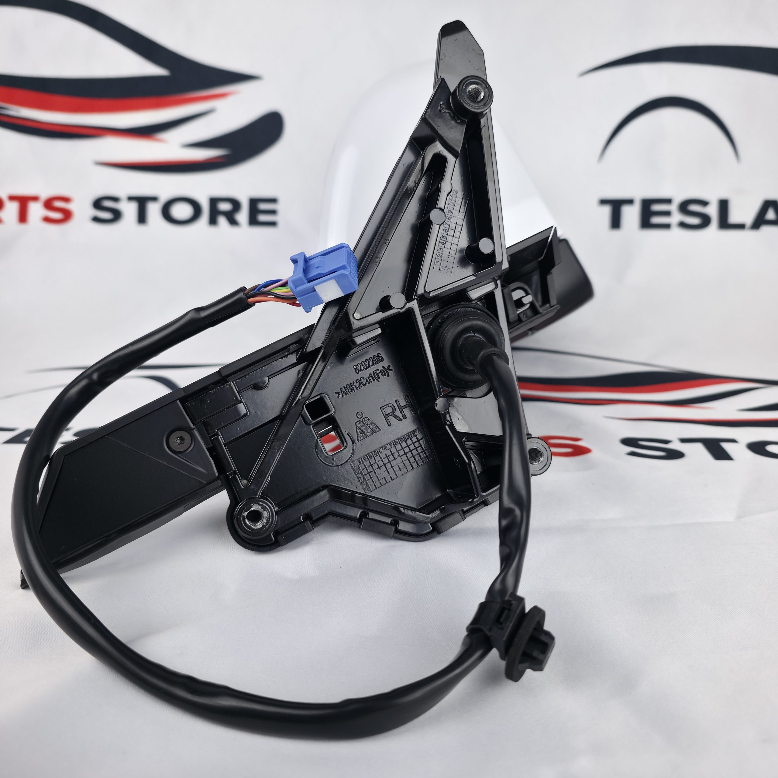 Tesla Model Y OEM RHS Mirror Premium Heated Mirror 1647720-00-C Pearl White - Image 4