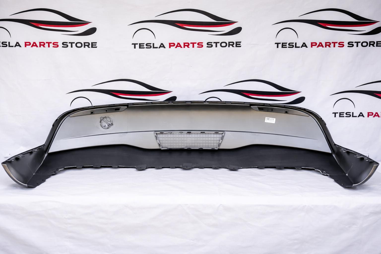 Rear Lower Facia OEM Tesla Model Y 2020-2025 With Tail Hitch Cover 1494006-00-B - Image 2