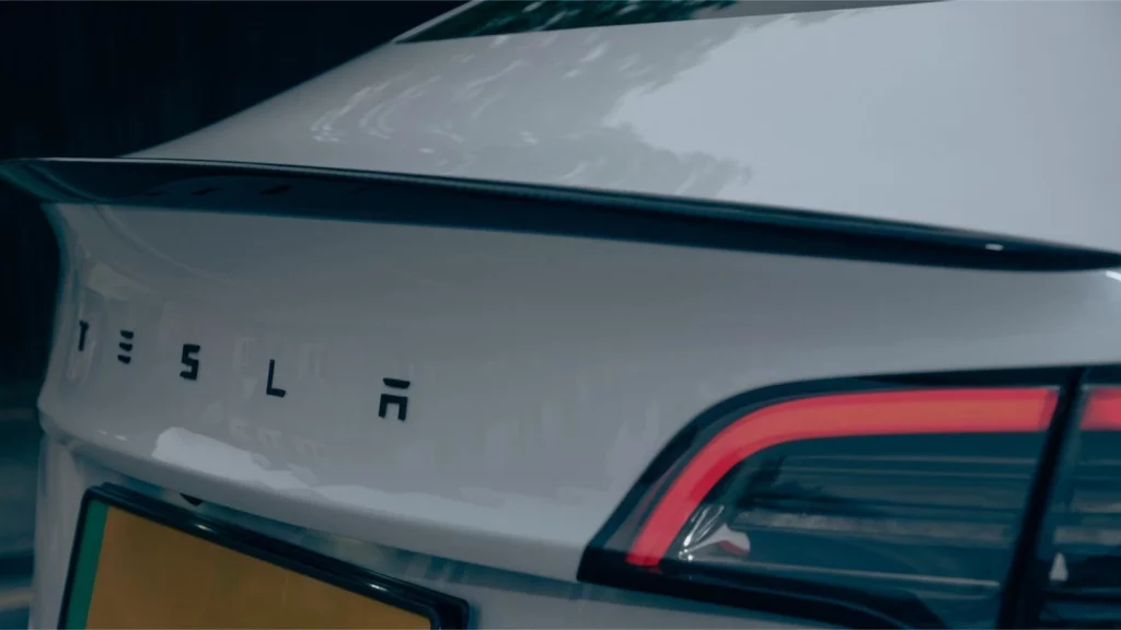 3691963 Tesla Pattern PREMIUM Tesla Model 3 Performance Wing Glossy Carbon Fibre Pattern ...