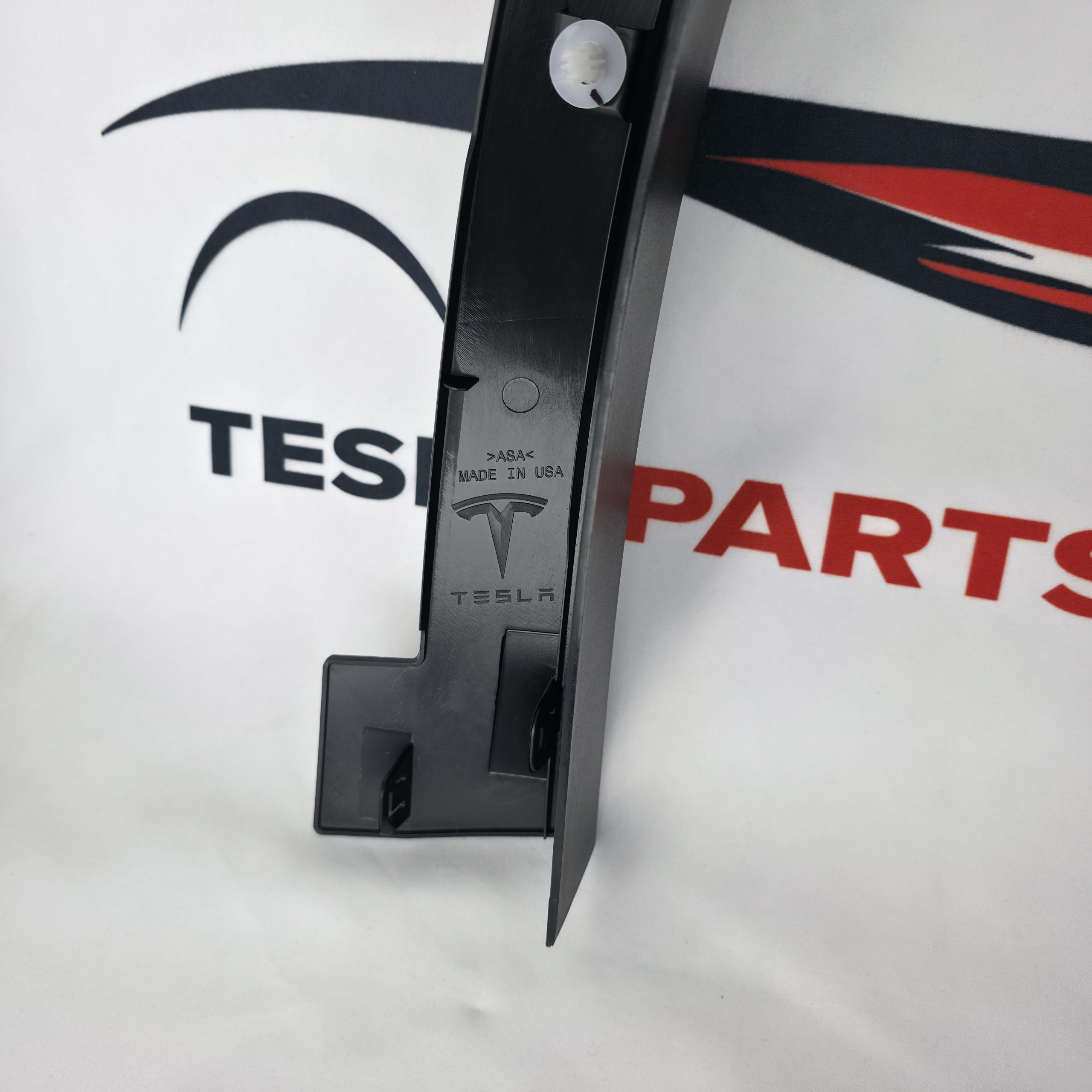 Front Left Hand Side Fender Arch Trim Tesla Model X OEM 1035288-00-L 1035288-00-M - Image 4
