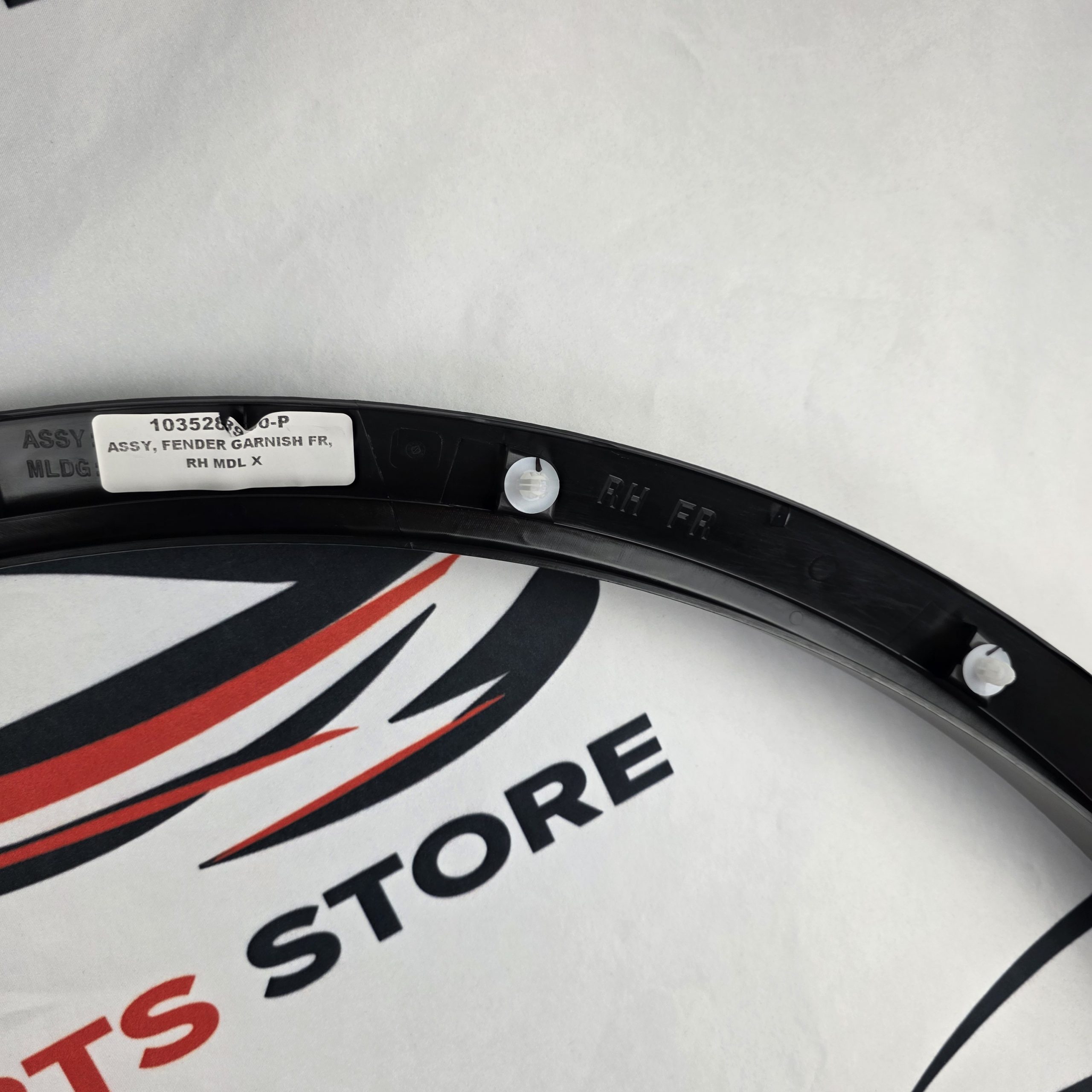 Front Right Hand Side Fender Arch Trim Tesla Model X OEM 1035289-00-L - Image 3